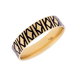 Alliance ruban en or jaune motifs K-YBRIDE largeur 5 mm.-Alliance or et argent-Marque:Référence: R.5-L10.37 60Métal: Or jauneTitre: 18 caratsPoids du métal: 4,20 GrComment choisir sa taille de doigt:cliquer pour découvrir notre guide des tailles imprimable-UMAMEKS- -DIAM'S NC