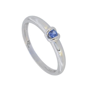 Bague en or blanc sertie d'un saphir.-Bagues pierres précieuses-Marque:Référence: D0.218-OB-SAMétal: Or jauneTitre: 18 caratsPoids du métal: 1,90 GrType de pierre: Saphir(s)Poids: 0,06 CtForme - taille: Taille brillantCouleur: BleuComment choisir sa taille de doigt:cliquer pour découvrir notre guide des tailles imprimable-DIAM'S- -DIAM'S NC