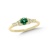 Bague en or jaune sertie de diamants 1 emeraude de laboratoire.-Bagues pierres précieuses-Marque:Référence: D9.226-EMLABMétal: Or jauneTitre: 18 caratsPoids du métal: 1,70 GrType de pierre: Emeraude de synthèsePoids: 0,25 CtForme - taille: Taille brillantCouleur: VertType de pierre (2): Diamant(s)Poids (2): 0,20 CtForme - taille (2): Taille brillantCouleur (2): FPureté (2): SI1FIComment choisir sa taille de doigt:cliquer pour découvrir notre guide des tailles imprimable-DIAM'S- -DIAM'S NC