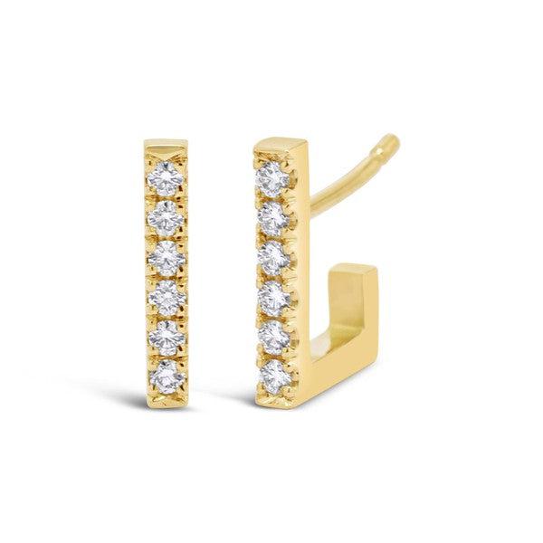 Boucle d'oreilles en or jaune serties de diamants-Boucles d'oreilles diamants-Marque:Référence: D6.160Métal: Or jauneTitre: 18 caratsPoids du métal: 1,50 GrType de pierre: Diamant(s)Poids: 0,12 CtForme - taille: Taille brillantPureté: SI1-DIAM'S- D6.160-DIAM'S NC