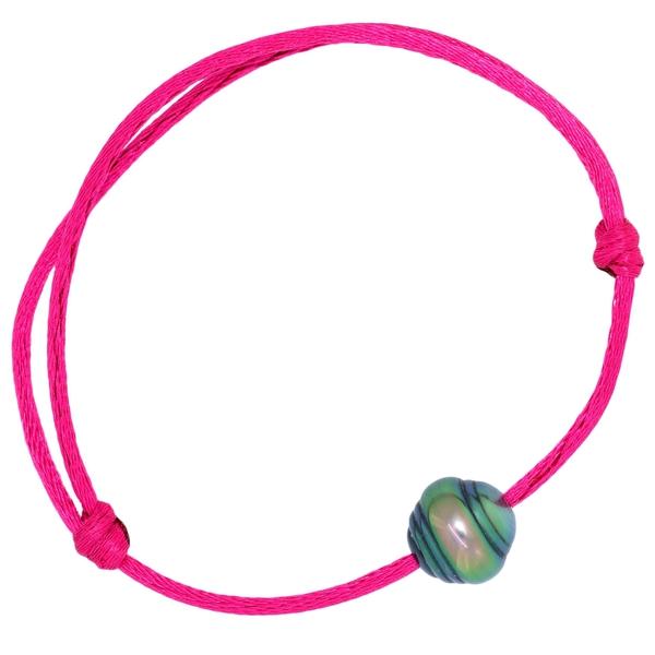 Bracelet petit satin fushia 1 Perle Tahiti-Bracelets perle-Marque:Référence: BRS.7-230-FUType de pierre: Perle(s) de TahitiForme - taille: Cerclée-DIAM'S- -DIAM'S NC