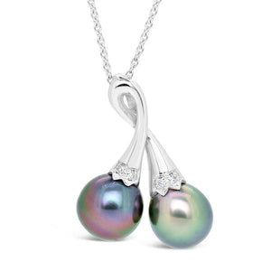 Pendentif en or blanc 2 perles de tahiti et diamant-Pendentifs & Colliers perle et diamants-Marque:Référence: 3.540-OBMétal: Or blancTitre: 18 caratsPoids du métal: 1,90 GrType de pierre: Diamant(s)Poids: 0,04 CtForme - taille: Taille brillantCouleur: FPureté: SI1-DIAM'S- 3.540-OB-DIAM'S NC