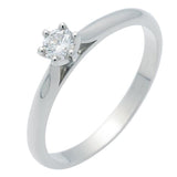 Solitaire 6 griffes en or blanc serti d'un diamant.-Solitaires-Marque:Référence: D0.117-OBMétal: Or blancTitre: 18 caratsPoids du métal: 2,00 GrType de pierre: Diamant(s)Poids: 0,07 CtForme - taille: Taille brillantCouleur: FPureté: SI1Comment choisir sa taille de doigt:cliquer pour découvrir notre guide des tailles imprimable-DIAM'S- -DIAM'S NC
