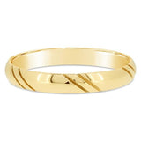 Alliance ciselée ruban bombé en or jaune largeur 3 mm.-Alliance or et argent-Marque:Référence: D1.243Métal: Or jauneTitre: 18 caratsPoids du métal: 2,60 GrComment choisir sa taille de doigt:cliquer pour découvrir notre guide des tailles imprimable-DIAM'S- -DIAM'S NC