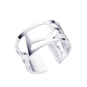 Bague LES GEORGETTES motif girafe 12 mm-Bagues LES GEORGETTES-Marque:Référence: 702960116000 58Métal: Finition argentéeComment choisir sa taille de doigt:cliquer pour découvrir notre guide des tailles imprimable-LES GEORGETTES- -DIAM'S NC