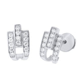 Boucles d'oreilles en or blanc serties de diamants.-Boucles d'oreilles diamants-Marque:Référence: D6.42-OBMétal: Or blancTitre: 18 caratsPoids du métal: 2,60 GrType de pierre: Diamant(s)Poids: 0,28 CtForme - taille: Taille brillantCouleur: FPureté: SI1-DIAM'S- D6.42-OB-DIAM'S NC