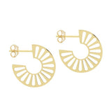Boucles d'oreilles en or jaune.-Boucles d'oreilles or et argent-Marque:Référence: L6.56Métal: Or jauneTitre: 18 caratsPoids du métal: 1,40 Gr-DIAM'S- -DIAM'S NC