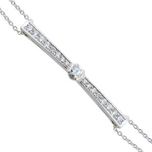 Bracelet en or blanc serti de diamants.-Bracelets diamants-Marque:Référence: D4.93-OBMétal: Or blancTitre: 18 caratsPoids du métal: 3,80 GrType de pierre: Diamant(s)Poids: 0,15 CtForme - taille: Taille brillantCouleur: FPureté: SI1Type de pierre (2): Diamant(s)Poids (2): 0,36 CtForme - taille (2): Taille brillantCouleur (2): FPureté (2): SI1-DIAM'S- D4.93-OB-DIAM'S NC