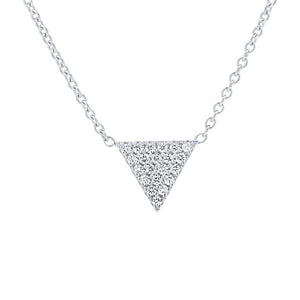 Collier triangle en or blanc serti de diamants-Pendentifs & Colliers diamants-Marque:Référence: D3.175-OBMétal: Or blancTitre: 18 caratsPoids du métal: 1,44 GrType de pierre: Diamant(s)Poids: 0,06 CtForme - taille: Taille brillantCouleur: FPureté: SI1-DIAM'S- D3.175-OB-DIAM'S NC